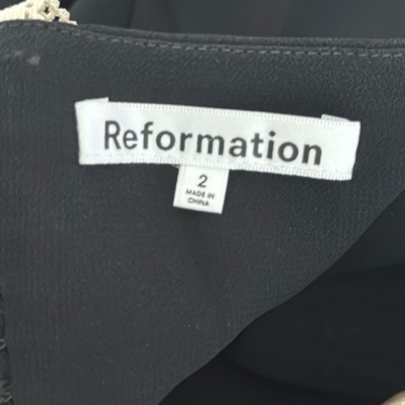 Reformation Abrielle Dress Black Size 2 - Picture 10 of 10